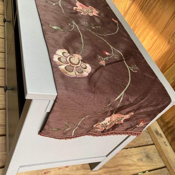Flower and Leaves Embroidered Table Runner Rich Dark Brown 72 x 14 inch - Picture 3 of 8
